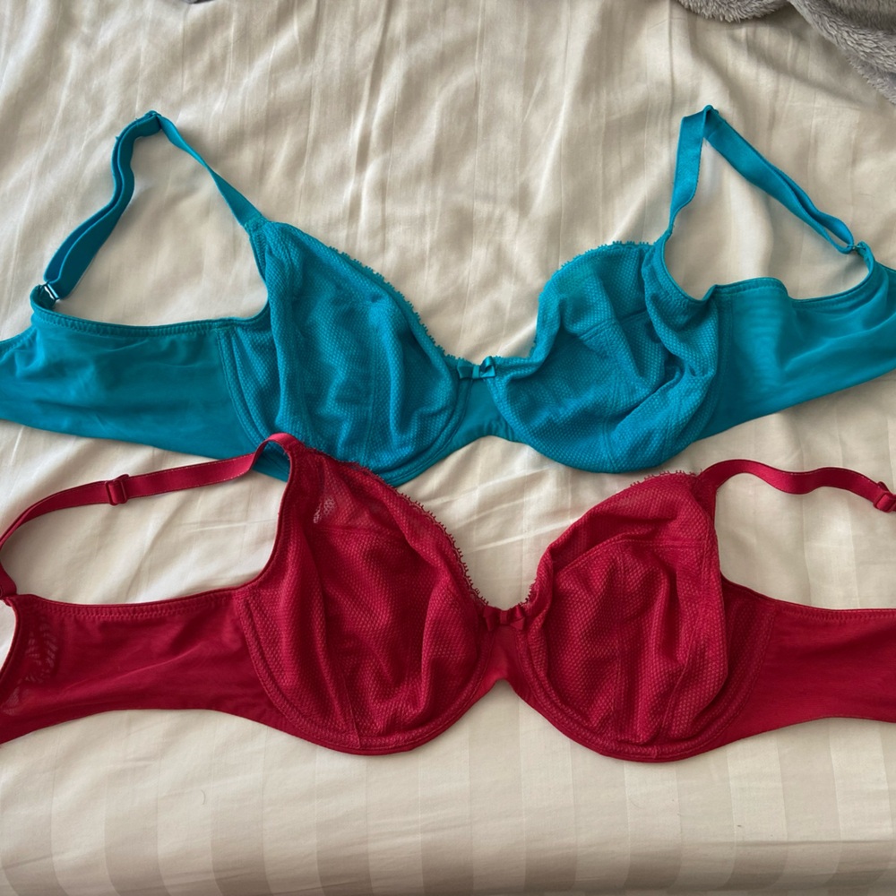TWO chantelle bras 34DD $41 for BOTH